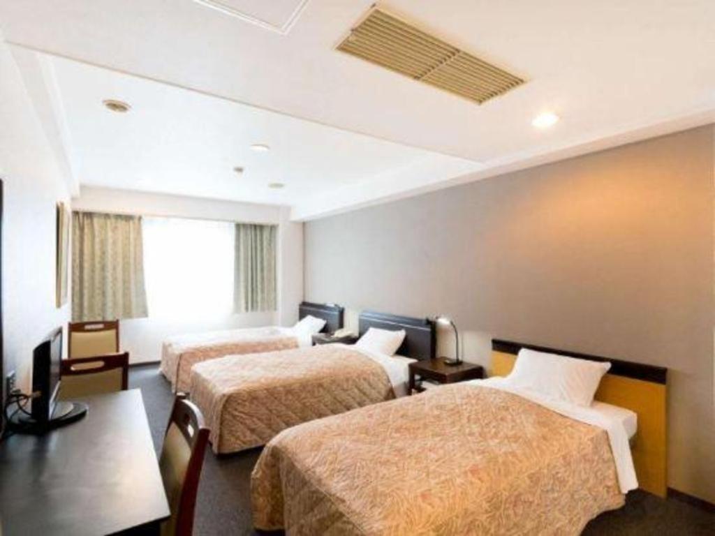 Hotel Yutaka Wing Izumisano Exterior photo