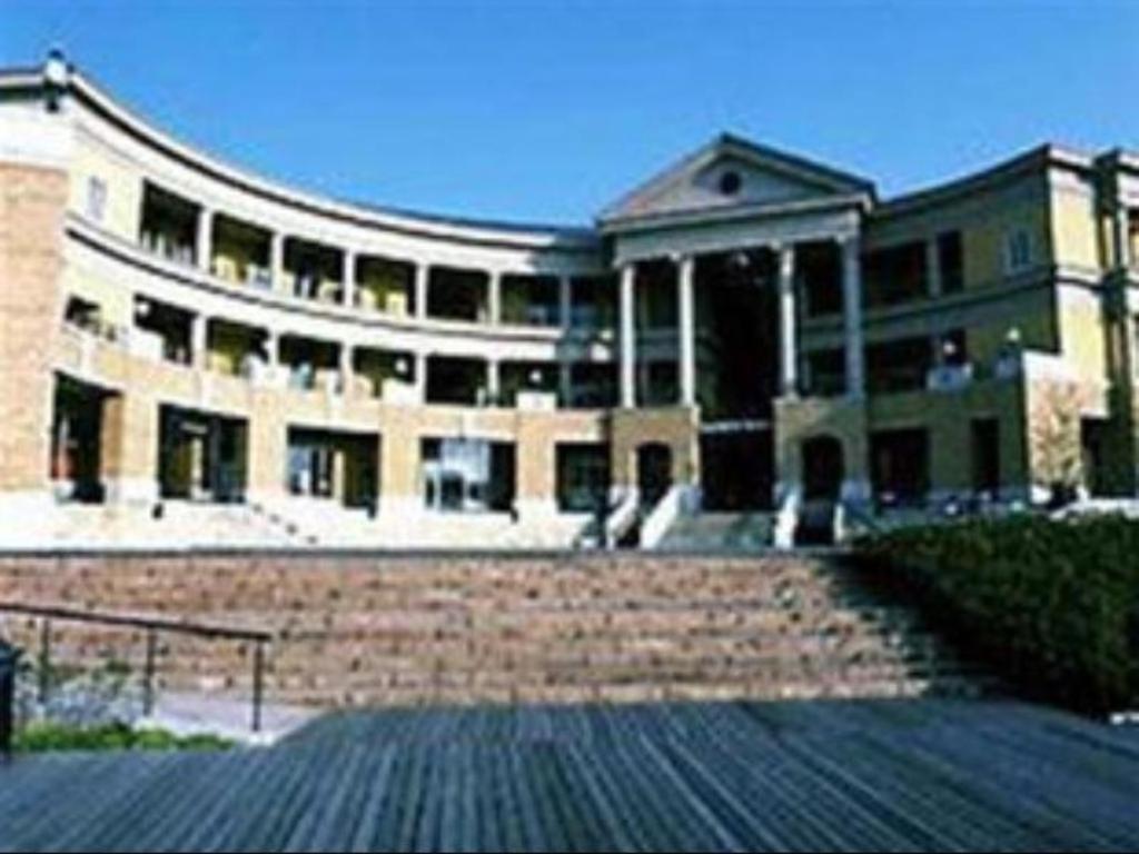 Hotel Yutaka Wing Izumisano Exterior photo