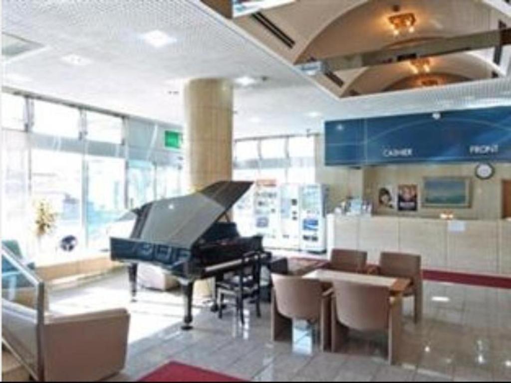 Hotel Yutaka Wing Izumisano Exterior photo